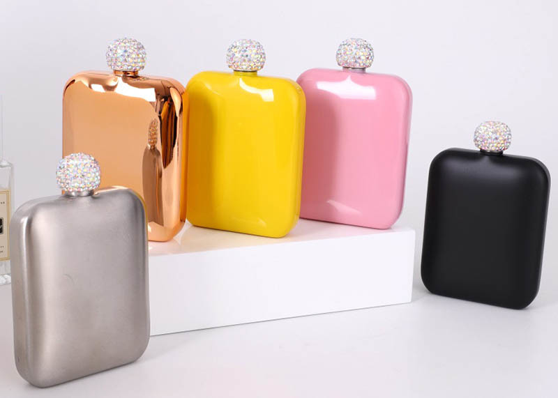 Small Kitchen Household Items Full Drill Mini Hip Flask Women'S Style