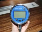 Low Power Liquid Digital Pressure Gauge With Rechargeable Battery