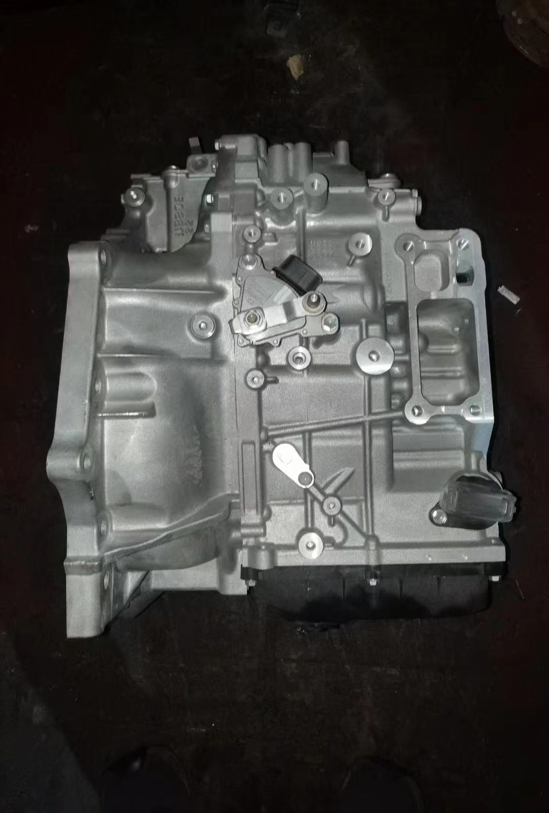 UB80E UA80E Car Chassis Part for QX260 Lexus 8-Speed Manual Automatic Transmission