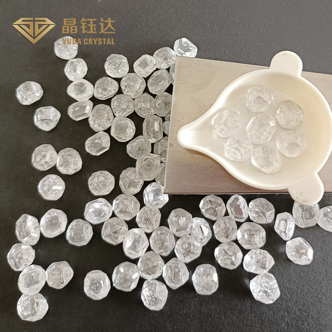HPHT Uncut Man Made Diamonds VS Plus Clarity DEF Color Rectangular Shape