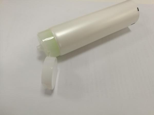 Facial Cleanser Pearl White Plastic Squeeze Tubes PBL Dia 40 And 170mm Height