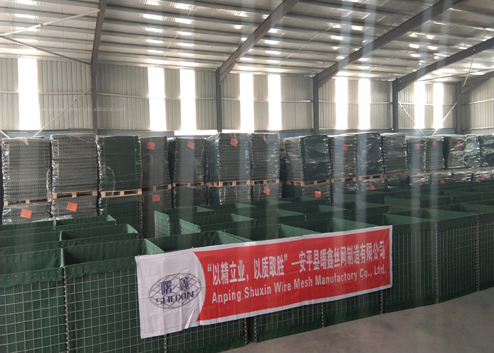 1.37*1.06*10m Barricade Military Hesco Barriers Galvanized Sand Bags Mil 10