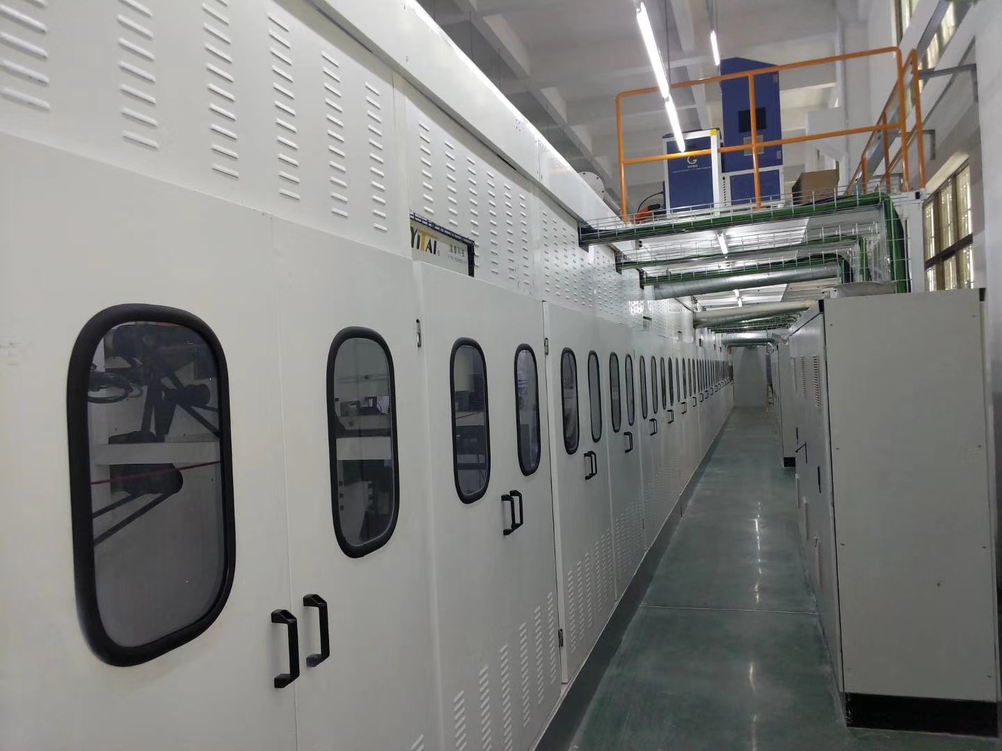 Fully Automatic Sanitary Pad Manufacturing Machine, 600-800pcs/min, tailored size