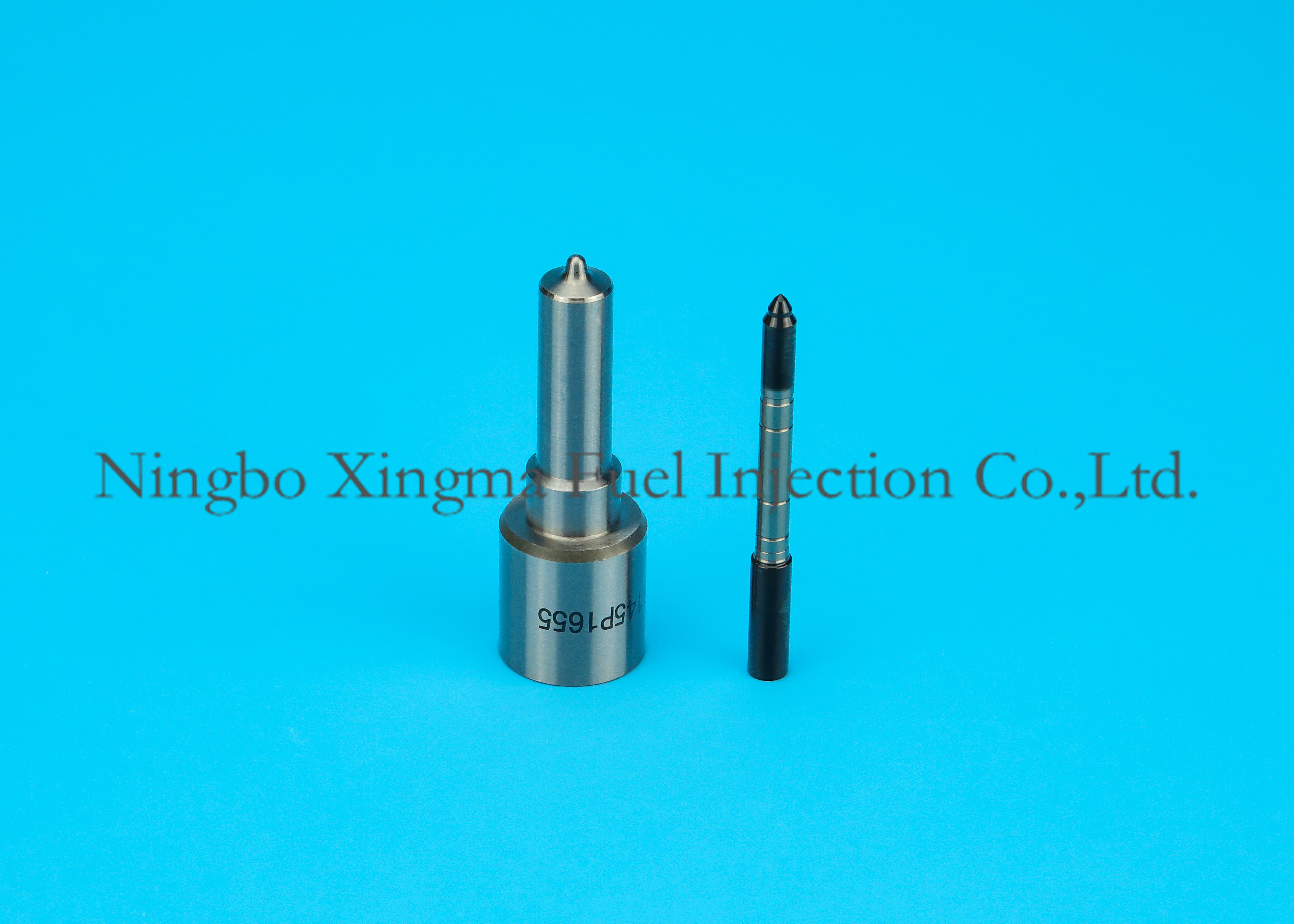 Common Rail Fuel Bosch Injector Nozzles Kubota Engine Spare Parts High Precision