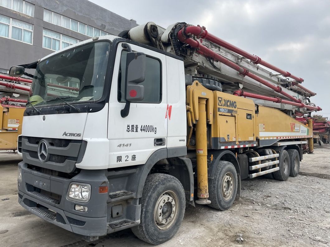 2020 Xg 62m on Benz. Heavy Equipment Concrete Boom Pump