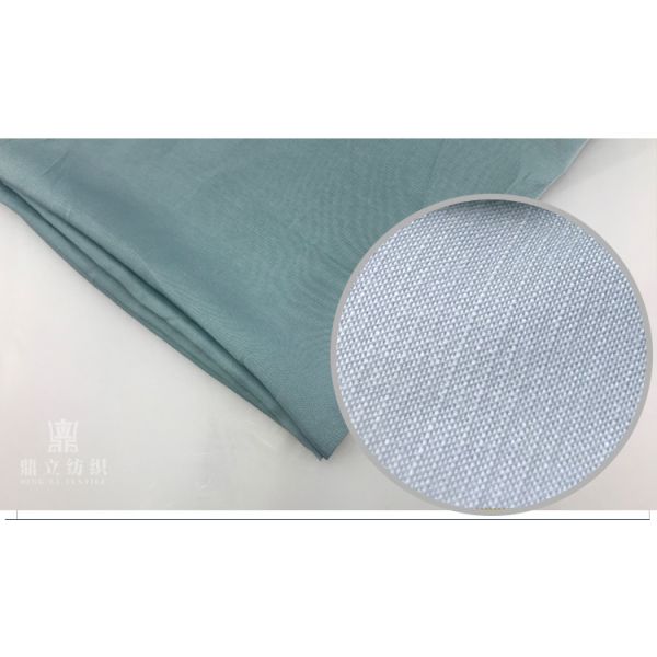 Breathable 52% Ployester 48% Rayon Dyeing Polyester Fabric 90gsm Lightweight