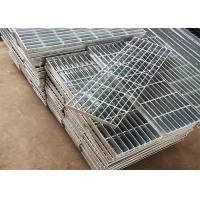 Buy cheap Welded Catwalk Steel Grating Plate 32x5 For Chemical Plants Oil Refineries product