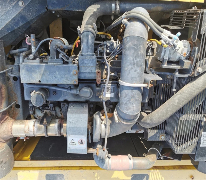 400L Fuel Used Large Excavator 6 Cylinders Huge Mining Excavator
