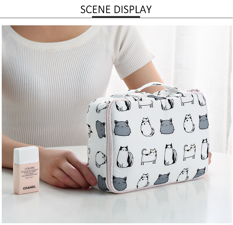 Cartoon Ladies Polyester Cosmetic Bag For Travel