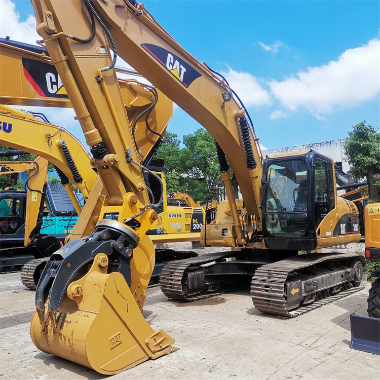 20 Ton Used Caterpillar Cat 320C Excavator in Japan Original Hydraulic Pump 2019 Year