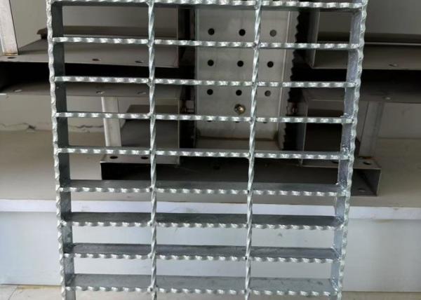 Buy cheap Rectangular Stainless Steel Walkway Grating Ultimate Solution For Industrial from wholesalers