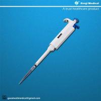 Buy cheap 1000ul Sterile Pipette Tips Universal For Eppendorf / Gilson product