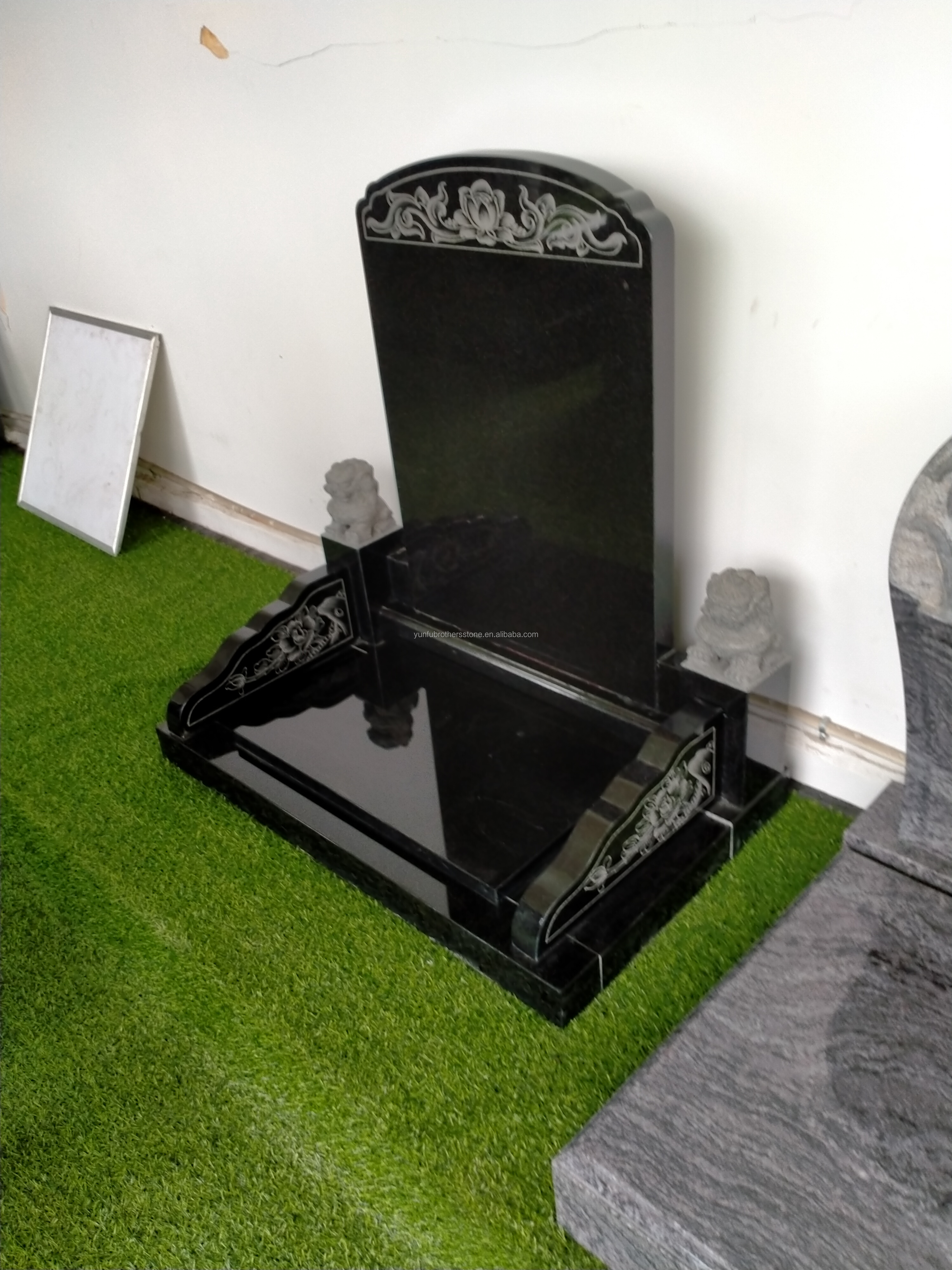 Hotel Chinese Granite Stone Name Polished Natural Stone Granite Tile for Tombstone