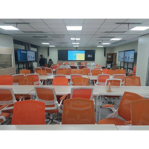 60Hz Wireless 5.8G Hdmi VGA Switcher For Conference Room