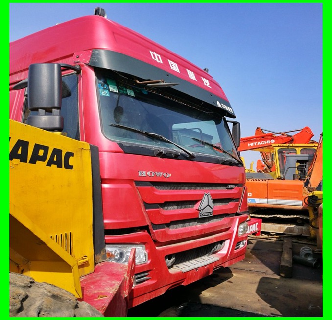 2015 made in china tractor head 6*4 10 Tires Sinotruck Howo tipper dump truck