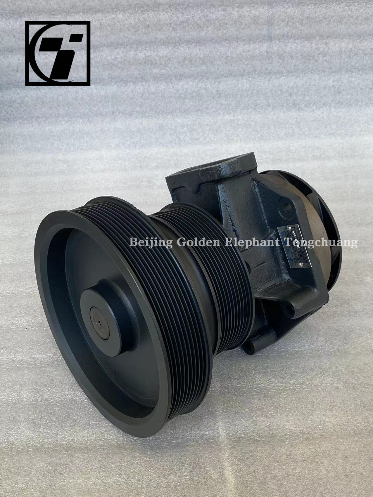 Weichai Engine Parts Used Foton Water Pump Model 61500060050 61500060154 612600061359
