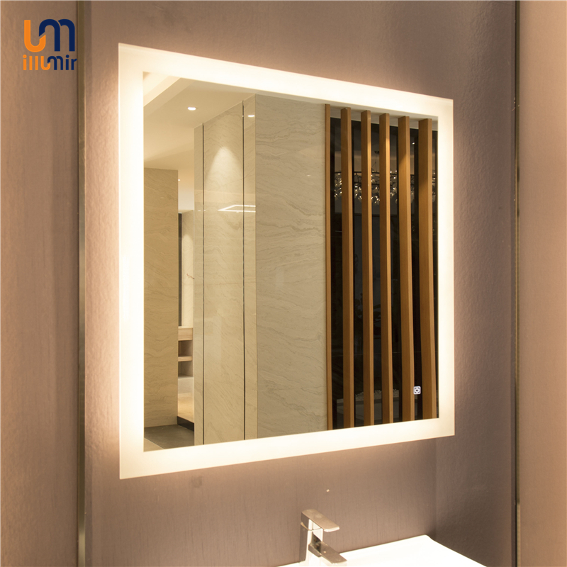 Hotel Must Have Large Wall Mounted Bathroom Mirror With Light And 50/60HZ Voltage