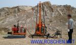 Mountain Regions Borehole Drilling Machine , Hydraulic Drilling Rig Easy To