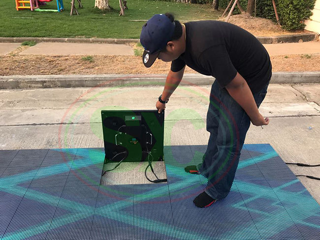 Waterproof Interactive LED Dance Floord Display P4.81 DC 15V Die Casting Aluminum