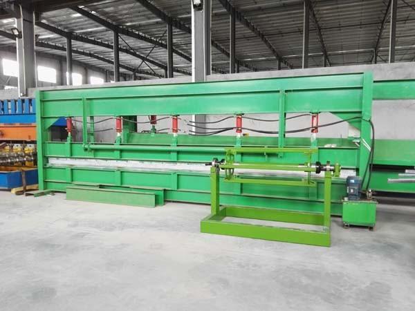 Buy cheap 4M Width Steel Hydraulic Press Bending Machine / Iron Sheet Metal Rolling Machine from wholesalers