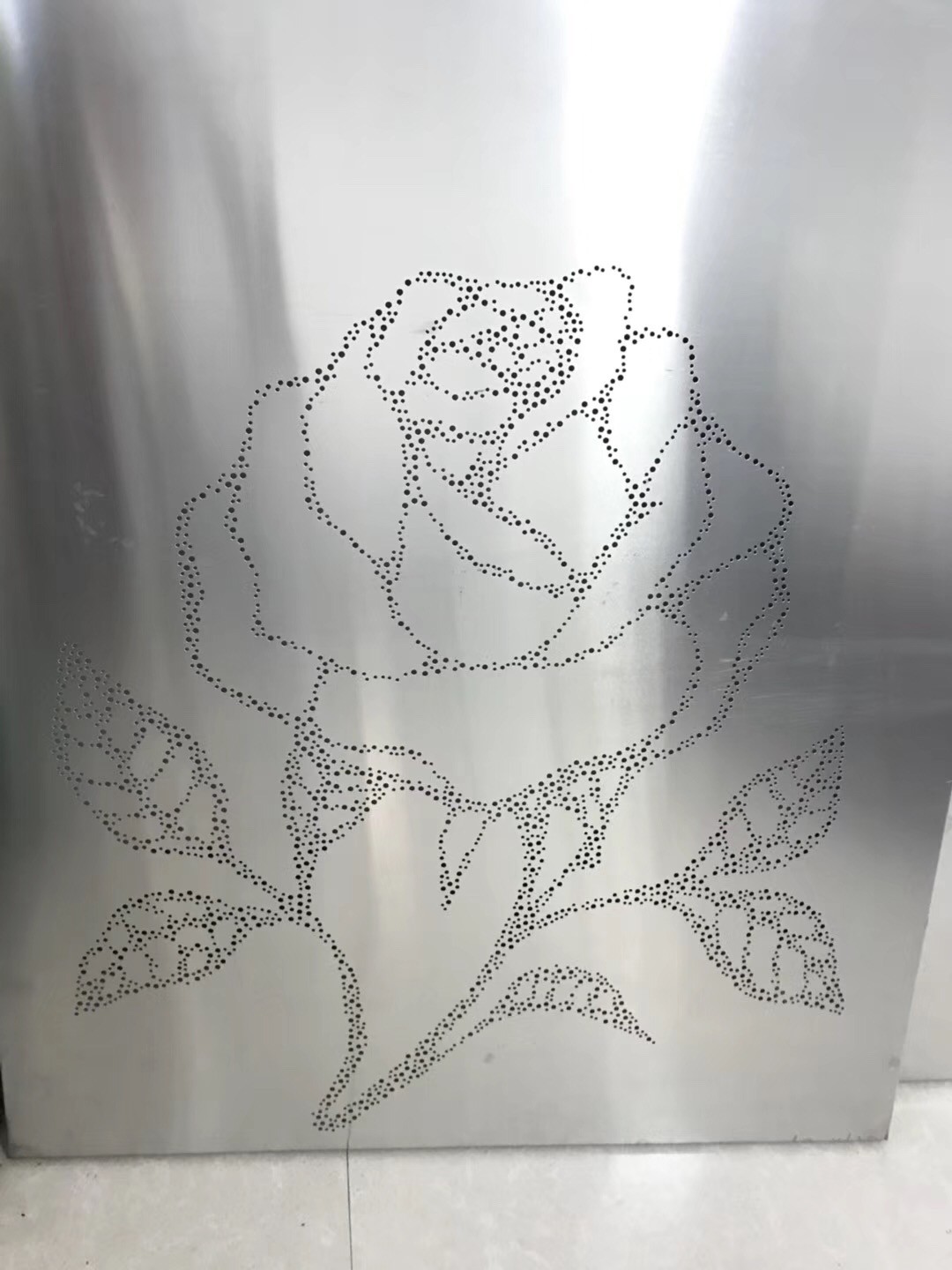 Laser Cut Perforated Wire Mesh Stainless Steel 2.0m Width