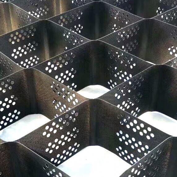 Buy cheap ASTM Standard HDPE Geocell 30mm Height Honeycomb Gravel Geocell from wholesalers