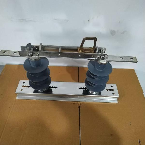 Buy cheap 11kV Outdoor 630A-4000A High Voltage Disconnect Switch With Polymer Material from wholesalers