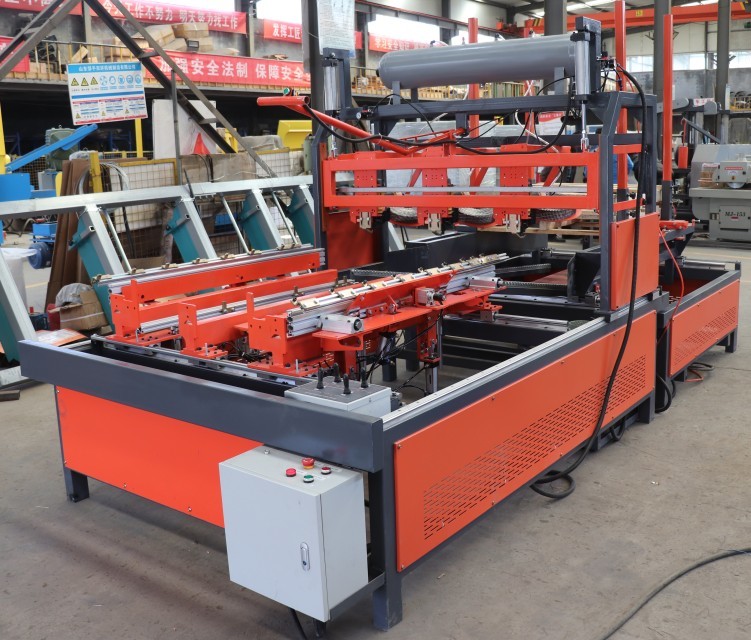 Semi Automatic Wood Pallet Nailing Machine Pallet Denailer Machine 800-1300mm