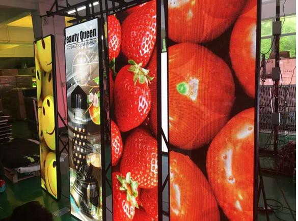 Buy cheap Digital Signage 4G SMD1515 2000x630mm LED Display Poster from wholesalers