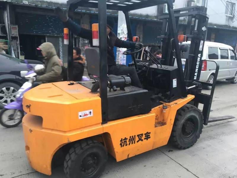 7T komats TCM TOYOTA ISUZU forklift 1t.2t.3t.4t.5t.6t.7t.8t.9t.10t brand new forklift
