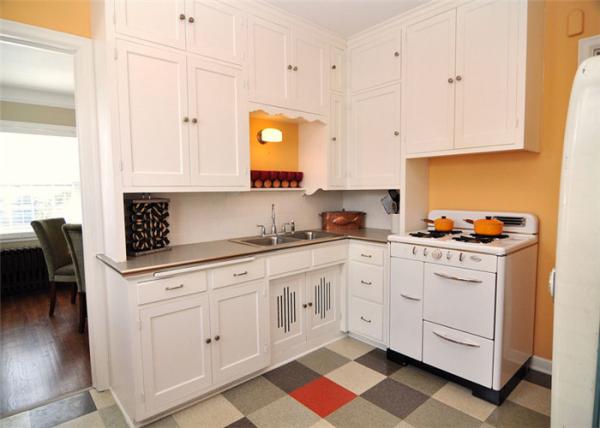 Buy cheap Matt Lacquer MDF Kitchen Cabinets White Color Custom Quartz / Granite Countertop from wholesalers