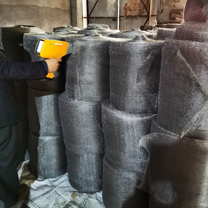 Oil Demister Knitted Metal Mesh Customized Size SS Filter Mesh ISO9001
