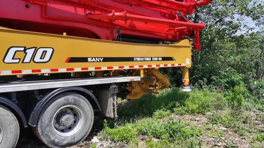 2021 Concrete Batching Plant Truck Mounted Pump Concrete Boom Pump 62m Machine Equipment