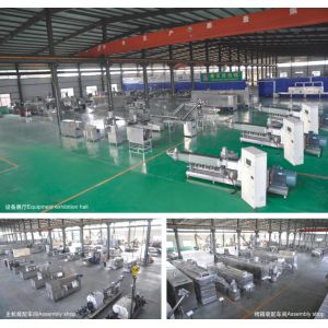 High Capacity Bread Crumbs Machine / Bread Crumbs Extruder Equipment