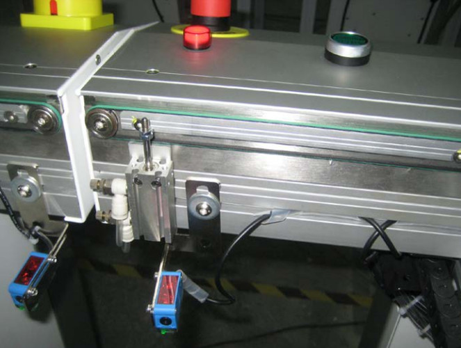 INFITEK SMT Conveyor With Mechanical Stopper Economic Type