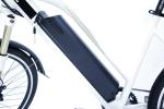 White Water Proof Electric City Bike With Fender ,front suspensionfork , 7 speed