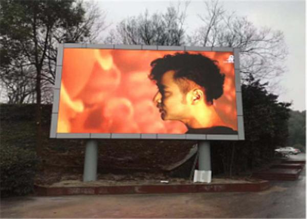 Buy cheap P4 Full Color Outdoor Led Display / Rental Led Display Screen Customized from wholesalers