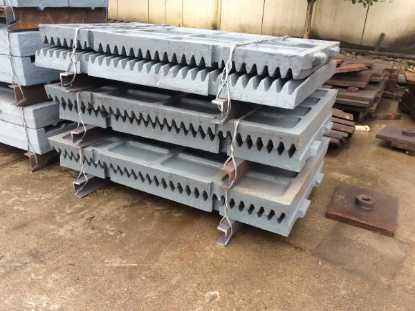Buy cheap shanbao Jaw Crusher spare parts high manganese casting PE jaw plate for jaw crusher from wholesalers