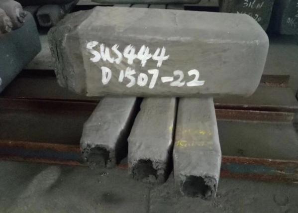 Quality ASTM A276 AISI 444 UNS S44400 Stainless Steel Round Bars for sale