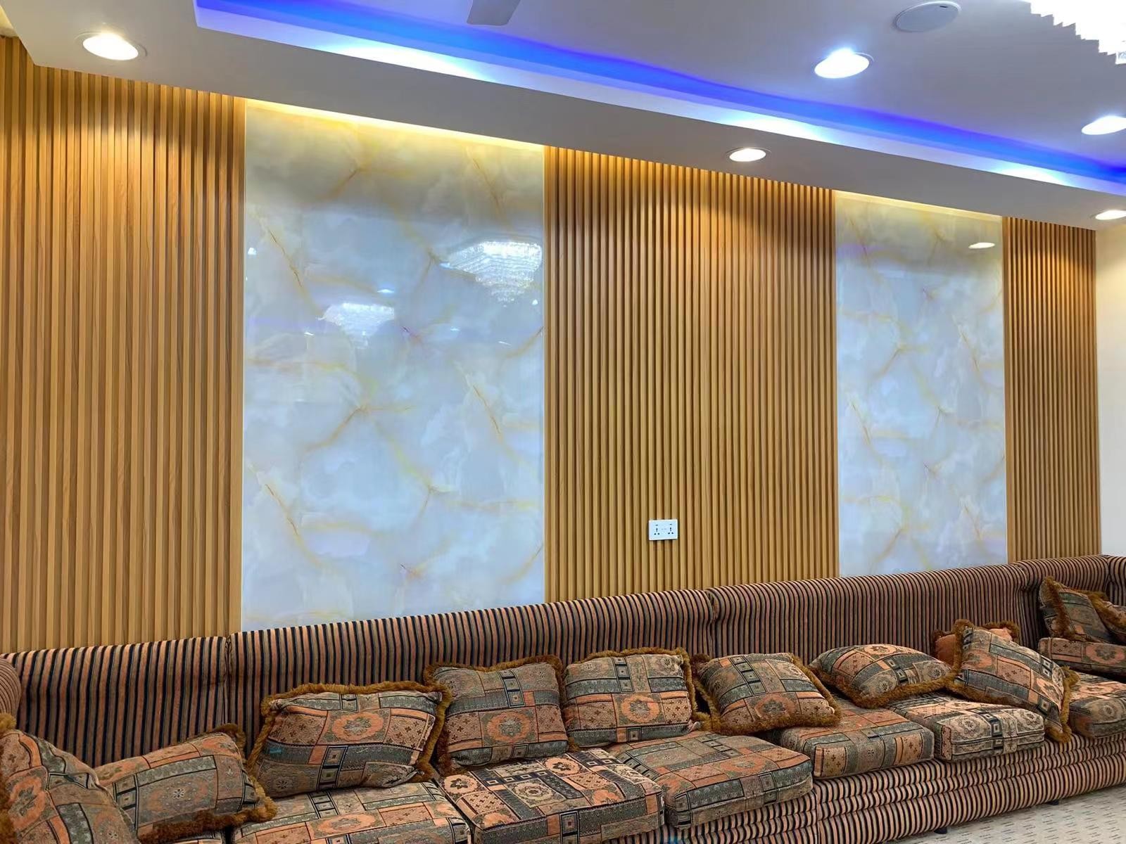 Indoor wall decoration fireproof fluted decor pared wpc panel composite pvc wall panel wpc wall panel