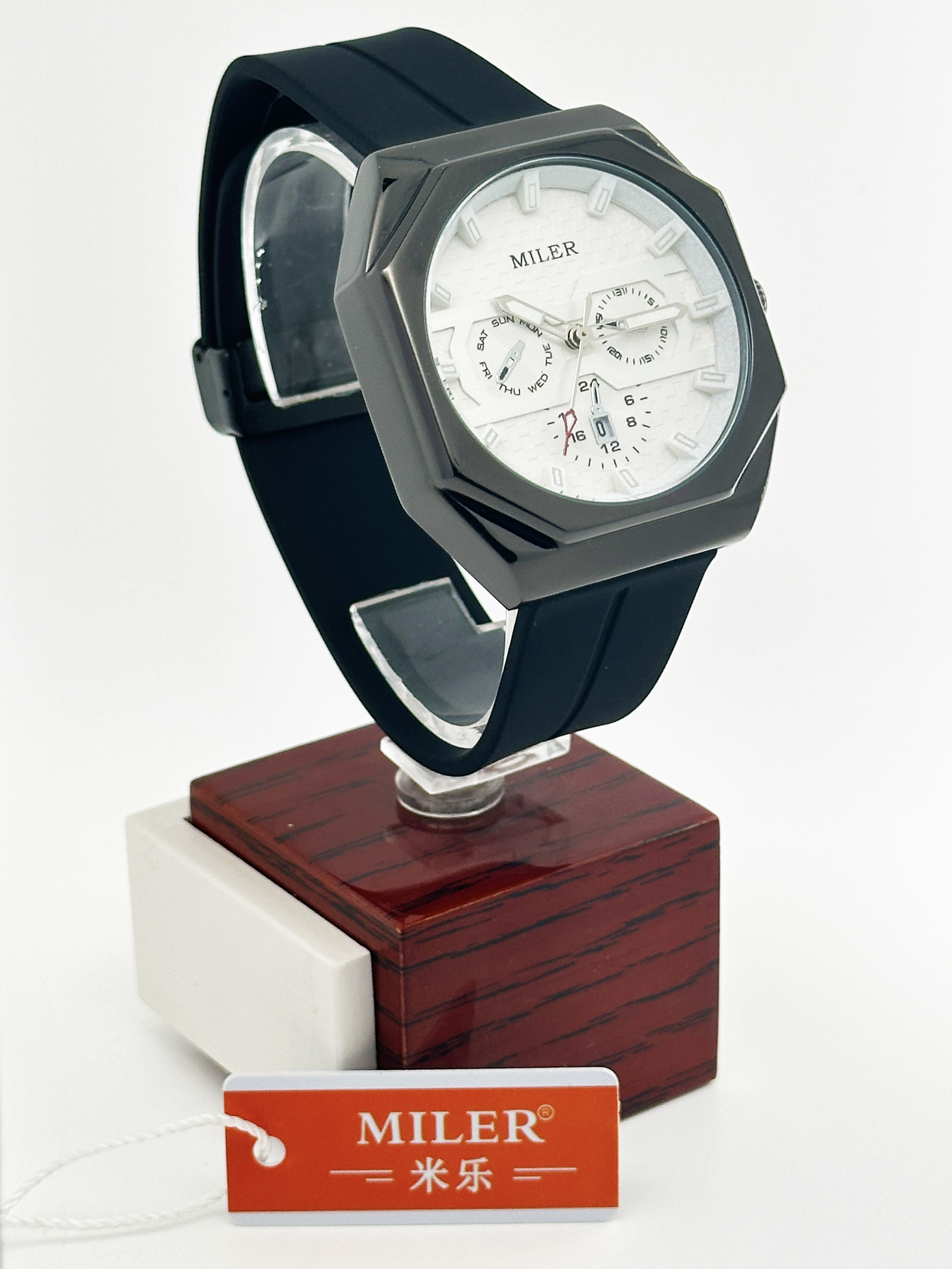 Casual Wrist Watch Chronograph Waterproof Luminous Calendar Silicon Band Men Watch