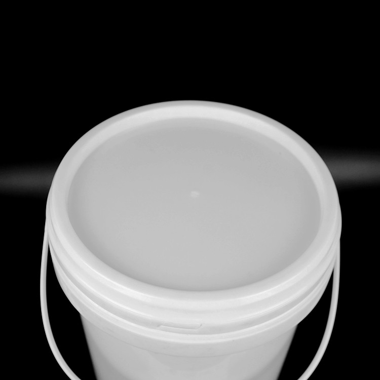 Round Plastic Round Buckets Durable 20 Liters With Lids