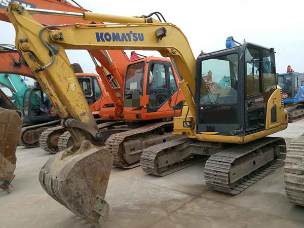 used excavator komatsupc 60-7/new arrival in stock excavator carwler excavator komatsu pc 60 hot sale