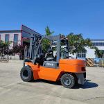 Orange 4 Ton Diesel Forklift Duplex Mast 4m Double Front Tires Counterbalance