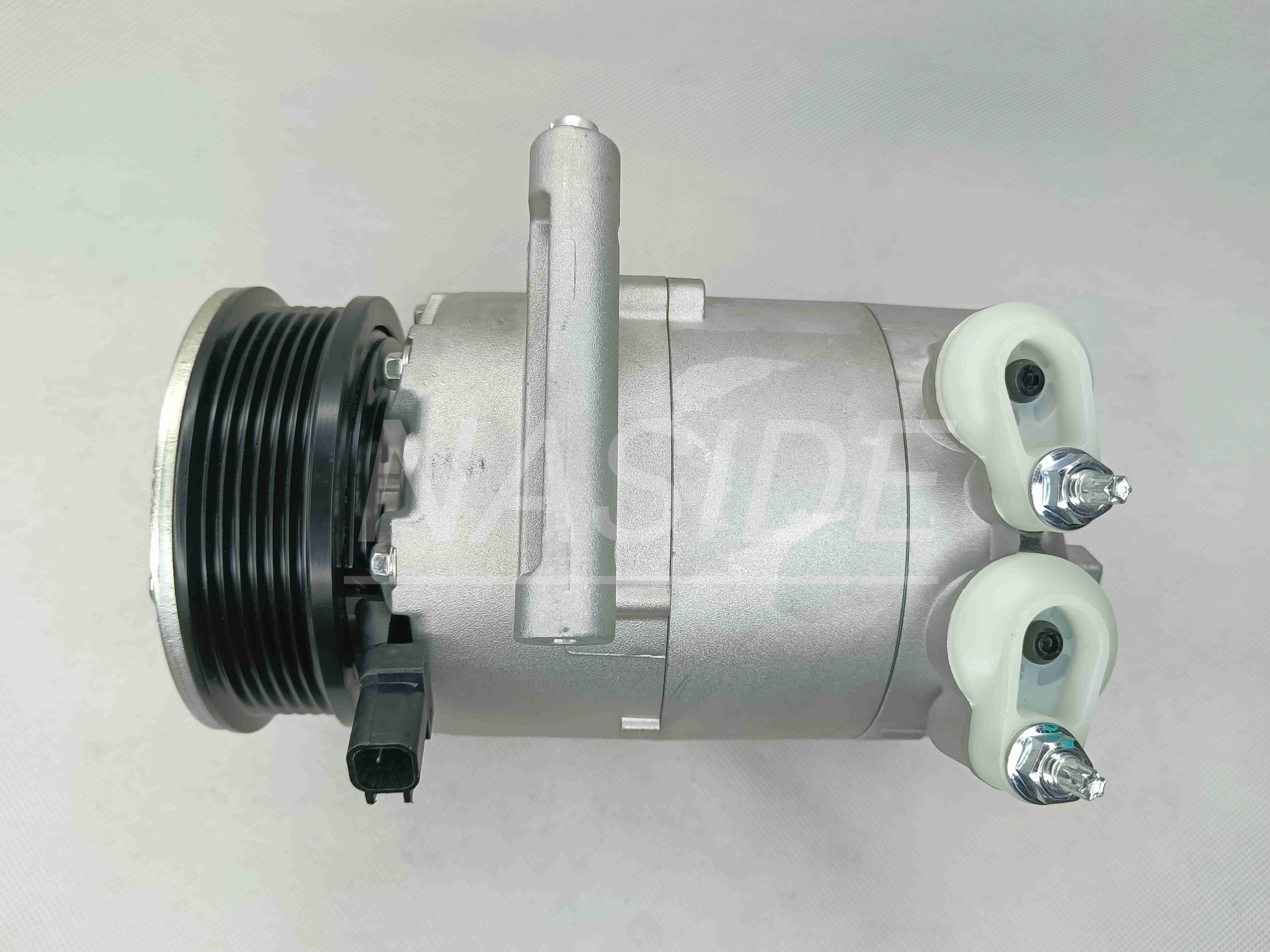 Auto AC Conditioning Compressor For Land Rover Freelander LR056301 DS78010