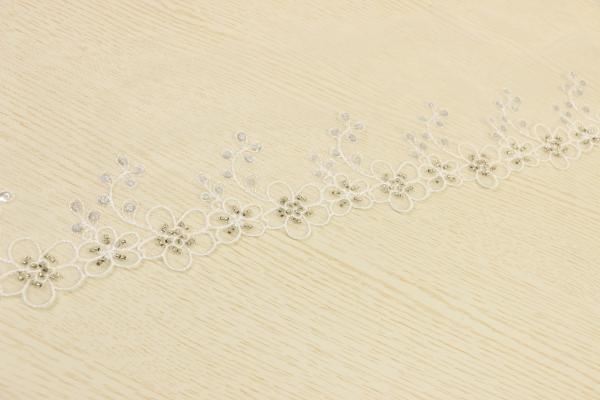 Buy cheap OEM Broderie Anglaise Trim By The Metre , Botanical Flower Lace Ribbon from wholesalers