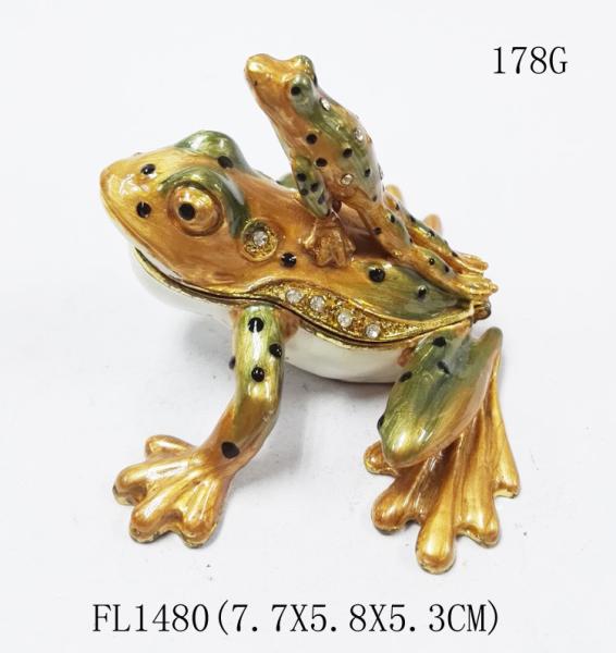 Buy cheap The Frog Prince with baby beautiful shape metal jewelry box antique metal jewelry box from wholesalers
