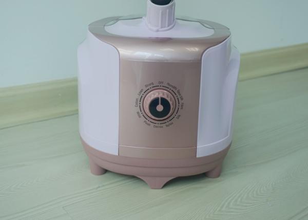 Buy cheap Single Pole Brush Type Vertical Garment Steamer Electric Garment Steamer from wholesalers
