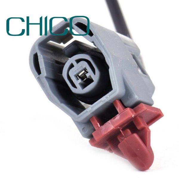 Buy cheap 1 Connectors Diesel Knock Sensor For MAZDA MITSUBISHI ZJ01-18921 E001T50371 E1T50371 from wholesalers
