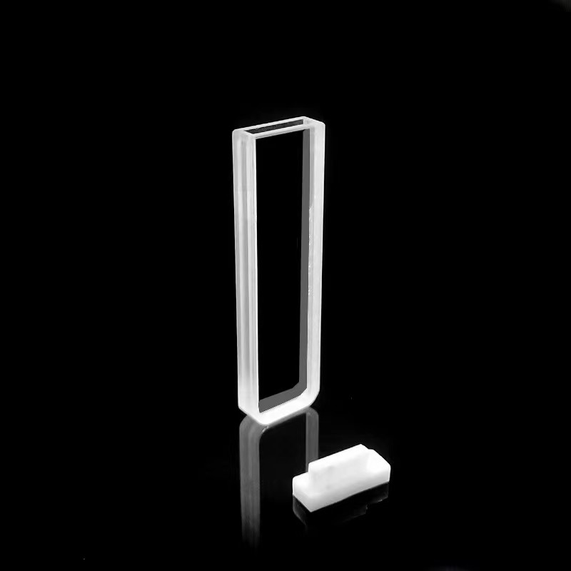 Transparent UV Quartz Cuvettes For Spectrometer Spectral Range : 190-2500